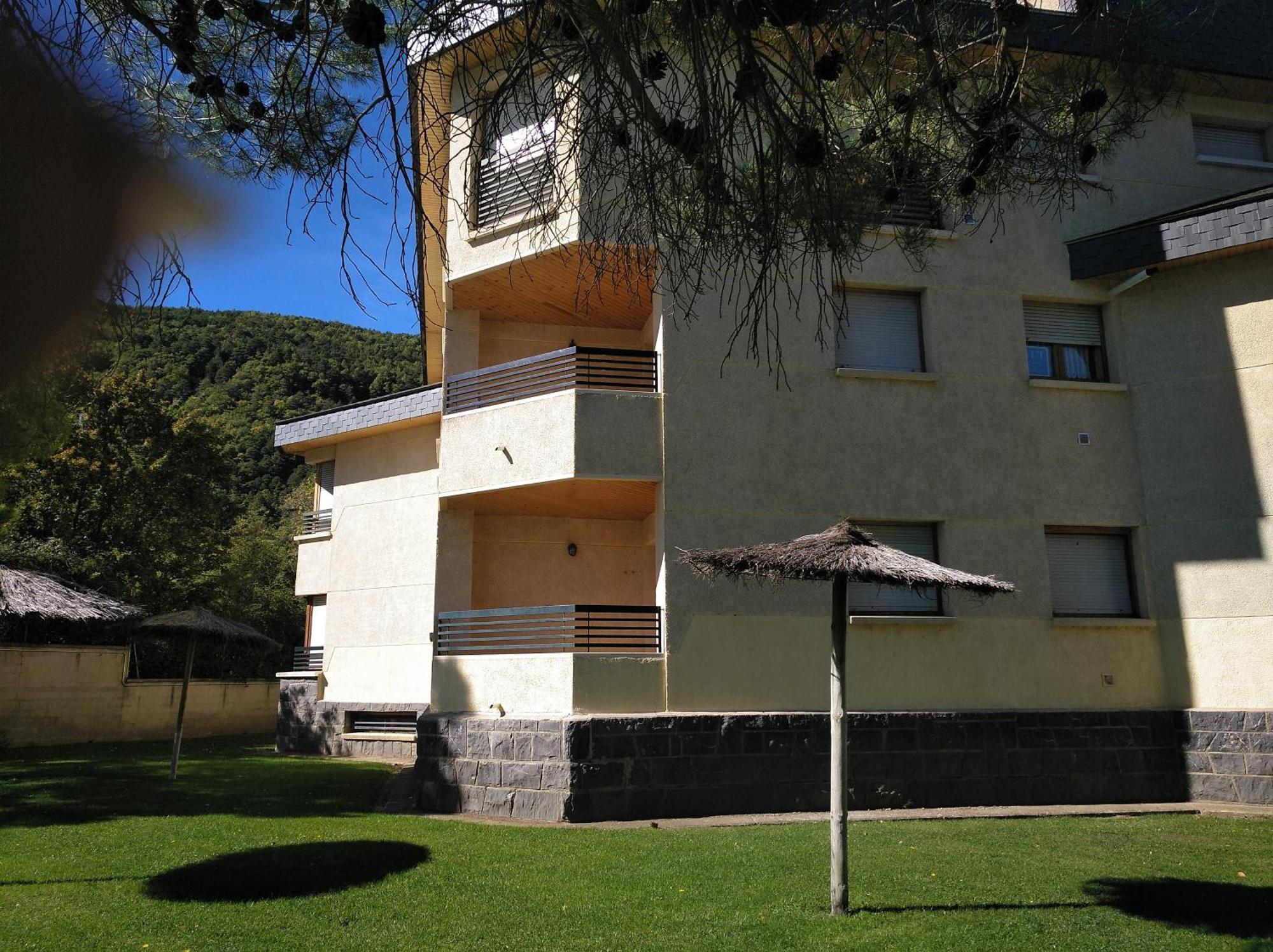Tena Biescas Tourist Home Екстер'єр фото