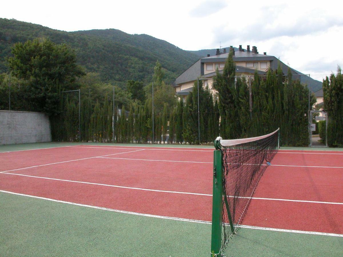 Tena Biescas Tourist Home Екстер'єр фото